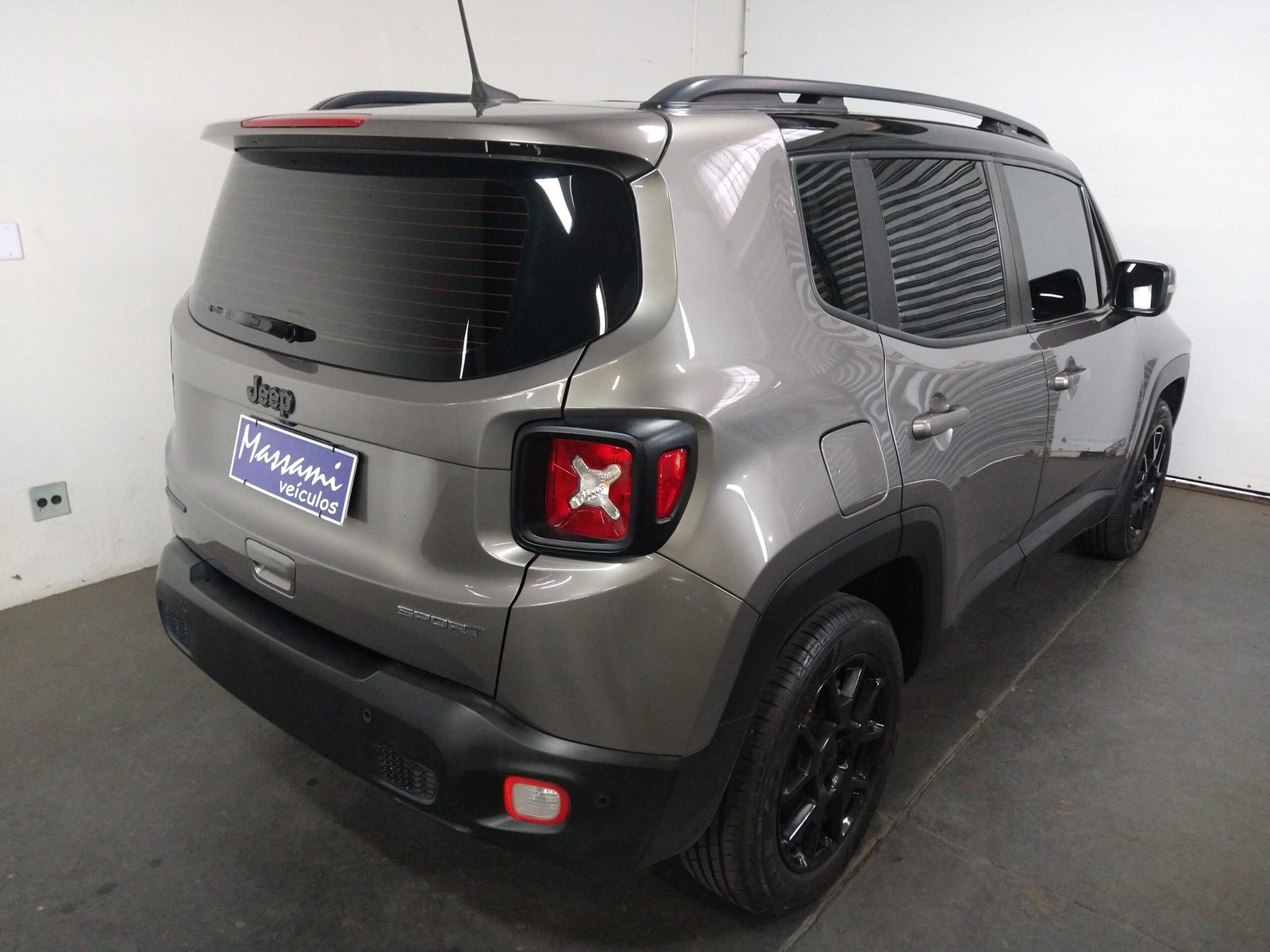 JEEP RENEGADE 1.8 SPORT FLEX 4P. AUTOMÁTICA - Imagem 29