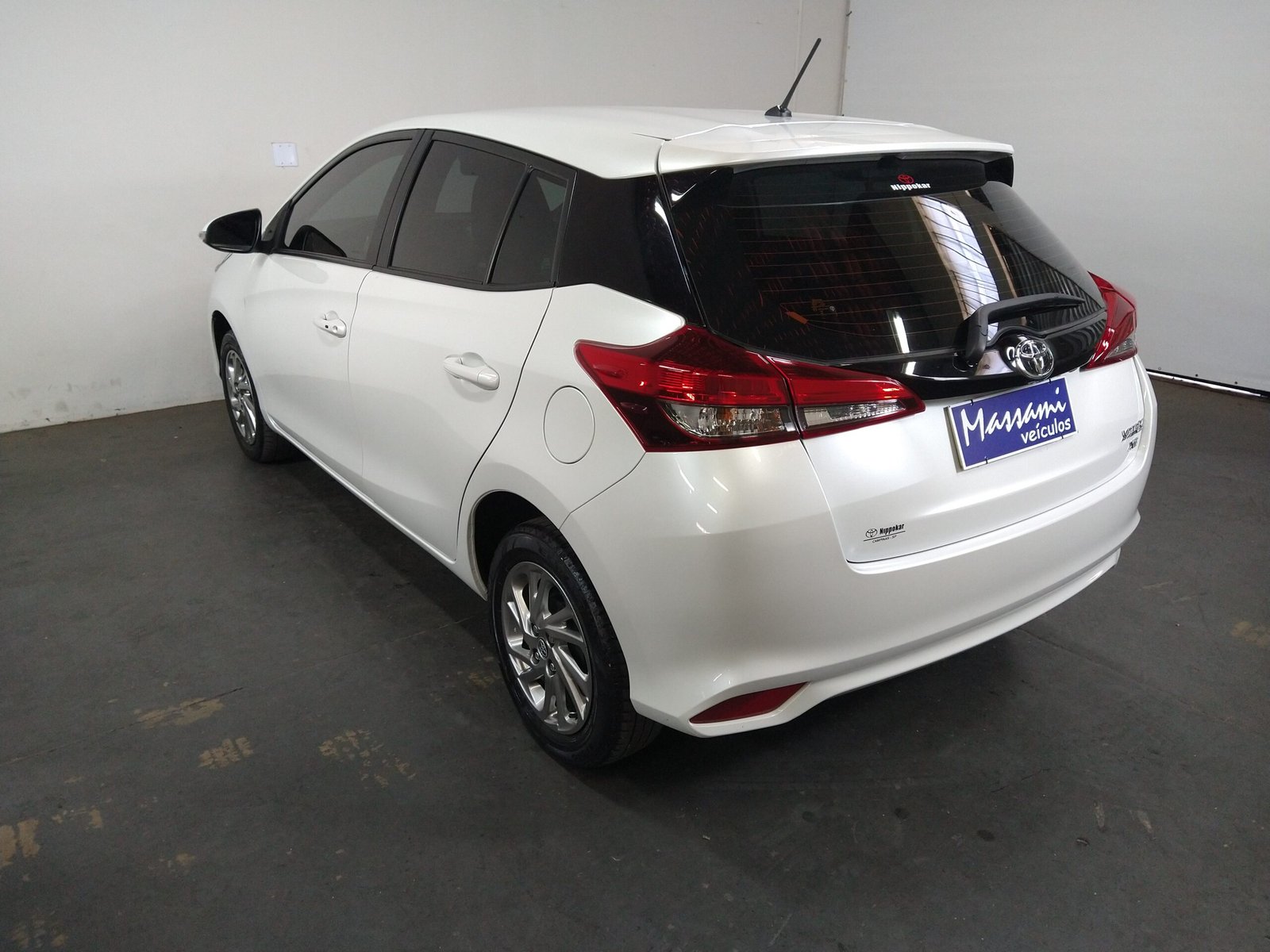 TOYOTA YARIS HATCH 1.5 XS FLEX 4P AUTOMÁTICO. - Imagem 30