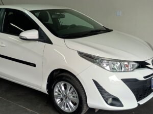 TOYOTA YARIS HATCH XL 1.3 CV AUTOMÁTICO FLEX