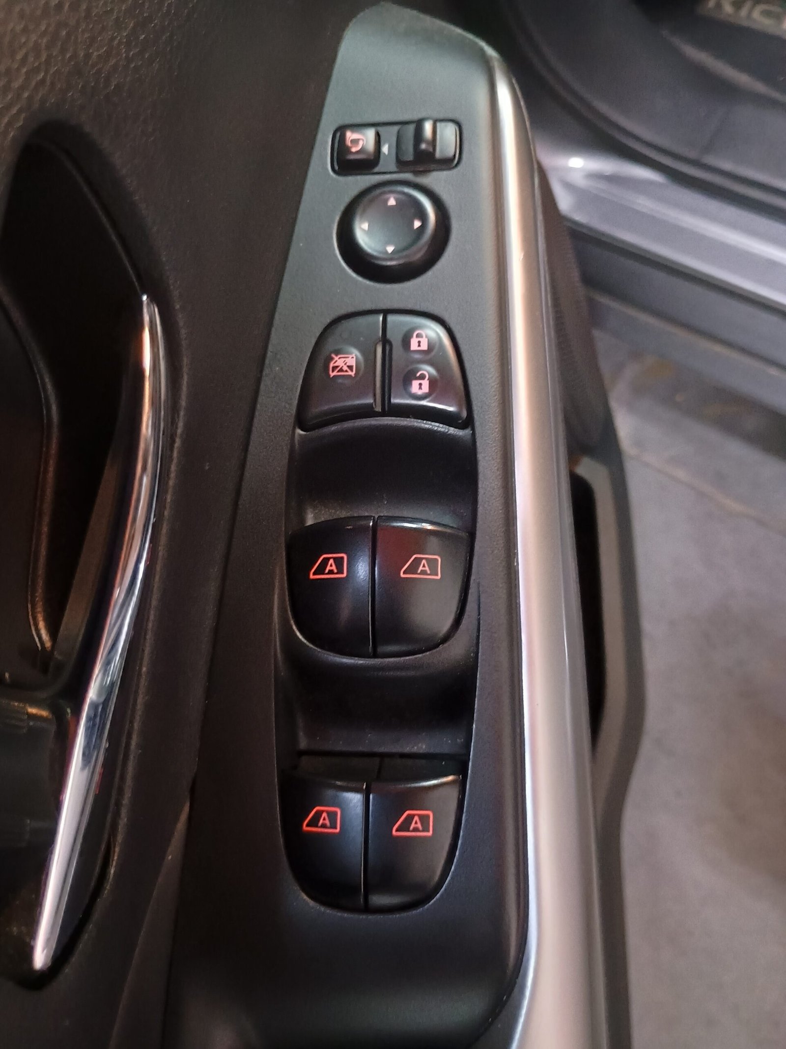 NISSA KICKS EXCLUSIVE 1.6 CVT AUTOMÁTICA FLEX - Imagem 13