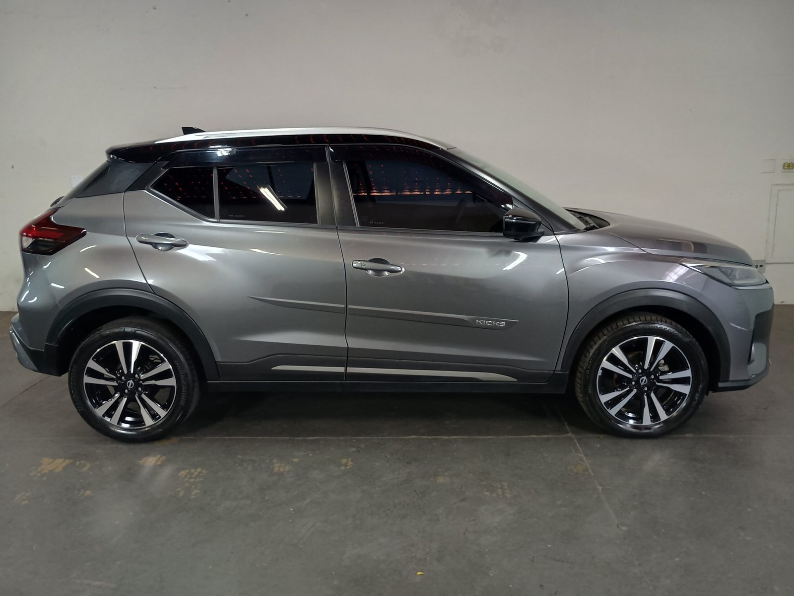 NISSA KICKS EXCLUSIVE 1.6 CVT AUTOMÁTICA FLEX - Imagem 23