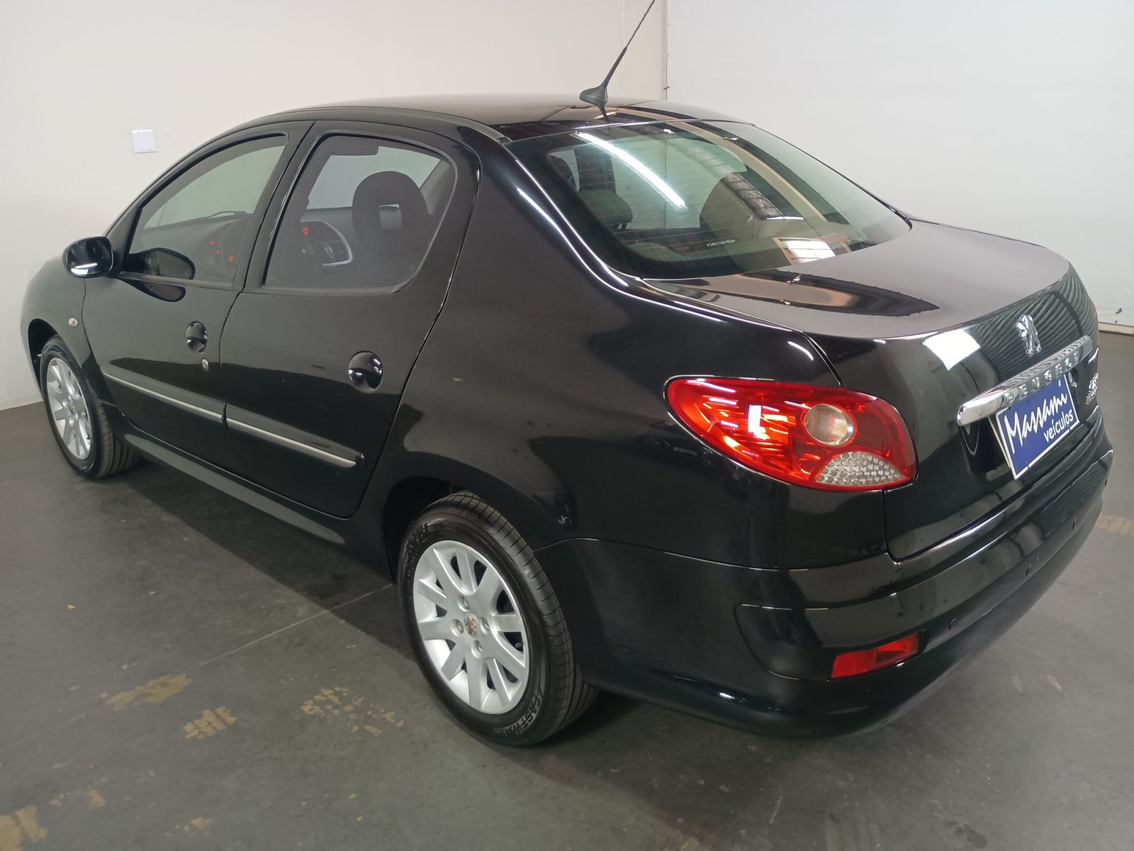 PEUGEOT 207 PASSION XS 1.6 4P FLEX - Imagem 19