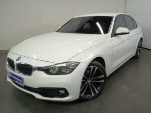 BMW 320i ACTIVE FLEX 4P AUTOMÁTICO.