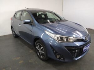 TOYOTA YARIS HATCH 1.5 XLS FLEX 4P CVT AUTOMÁTICO