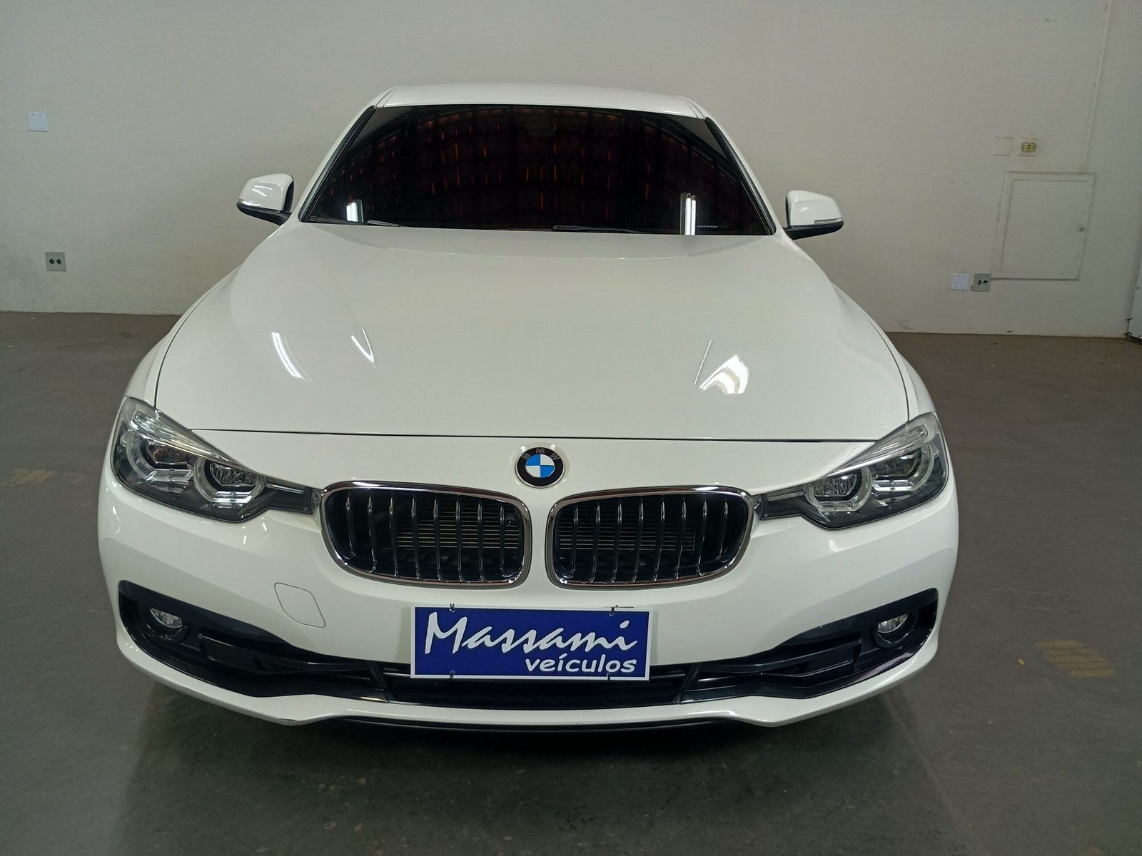 BMW 320i ACTIVE FLEX 4P AUTOMÁTICO. - Imagem 4