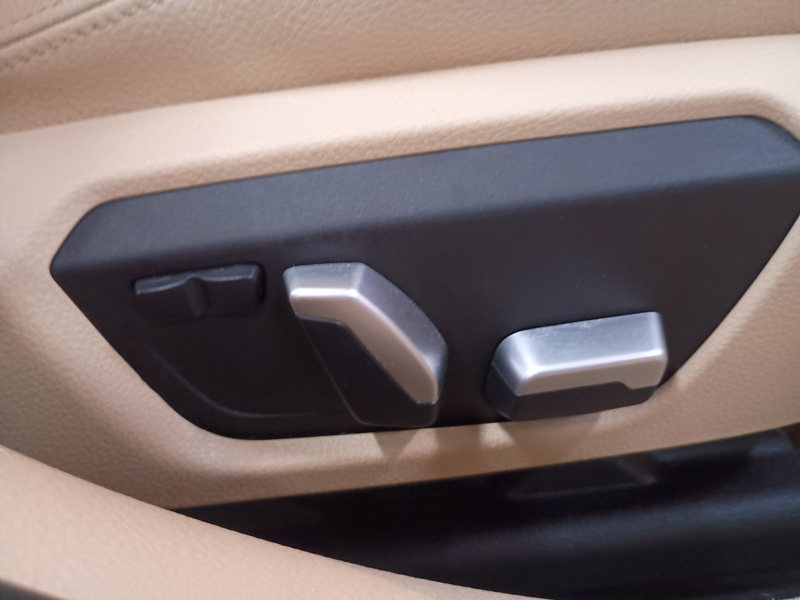BMW 320i ACTIVE FLEX 4P AUTOMÁTICO. - Imagem 16