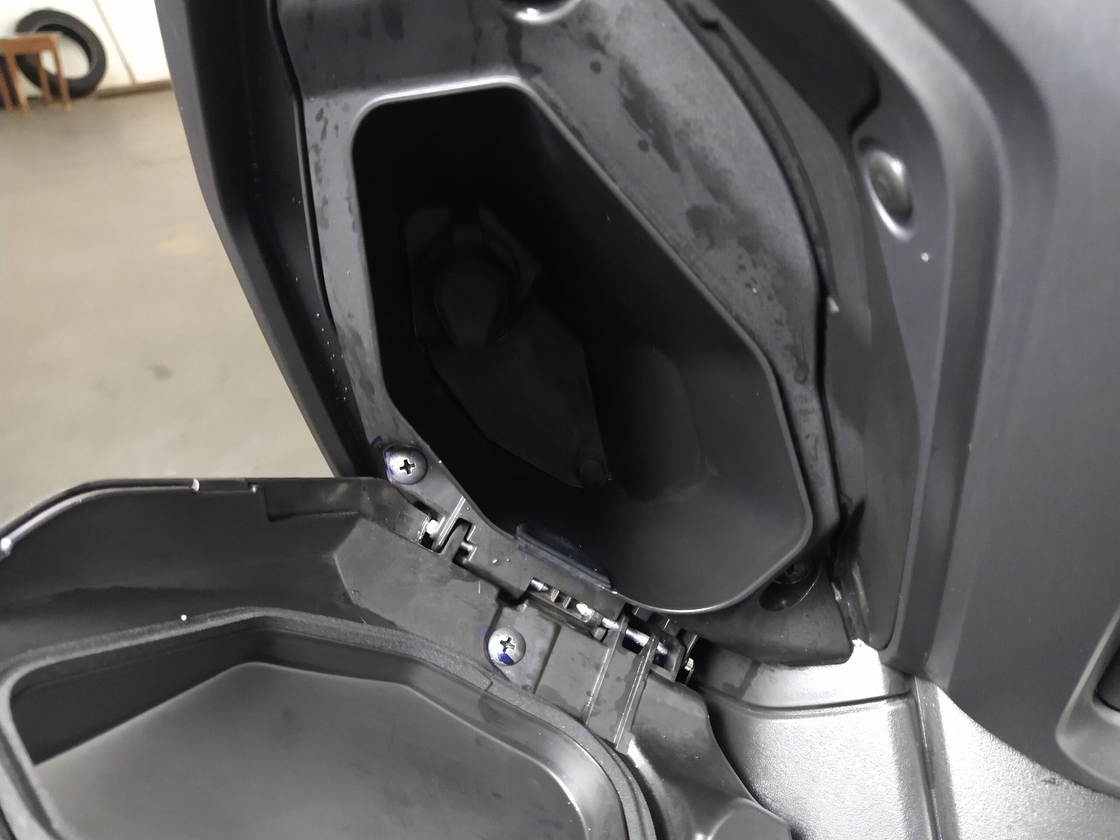 YAMAHA XMAX 300 CONNECTED GASOLINA. - Imagem 10