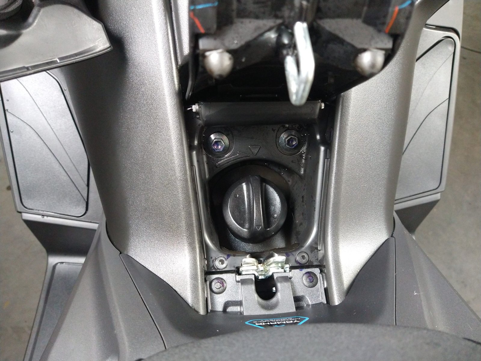 YAMAHA XMAX 300 CONNECTED GASOLINA. - Imagem 11