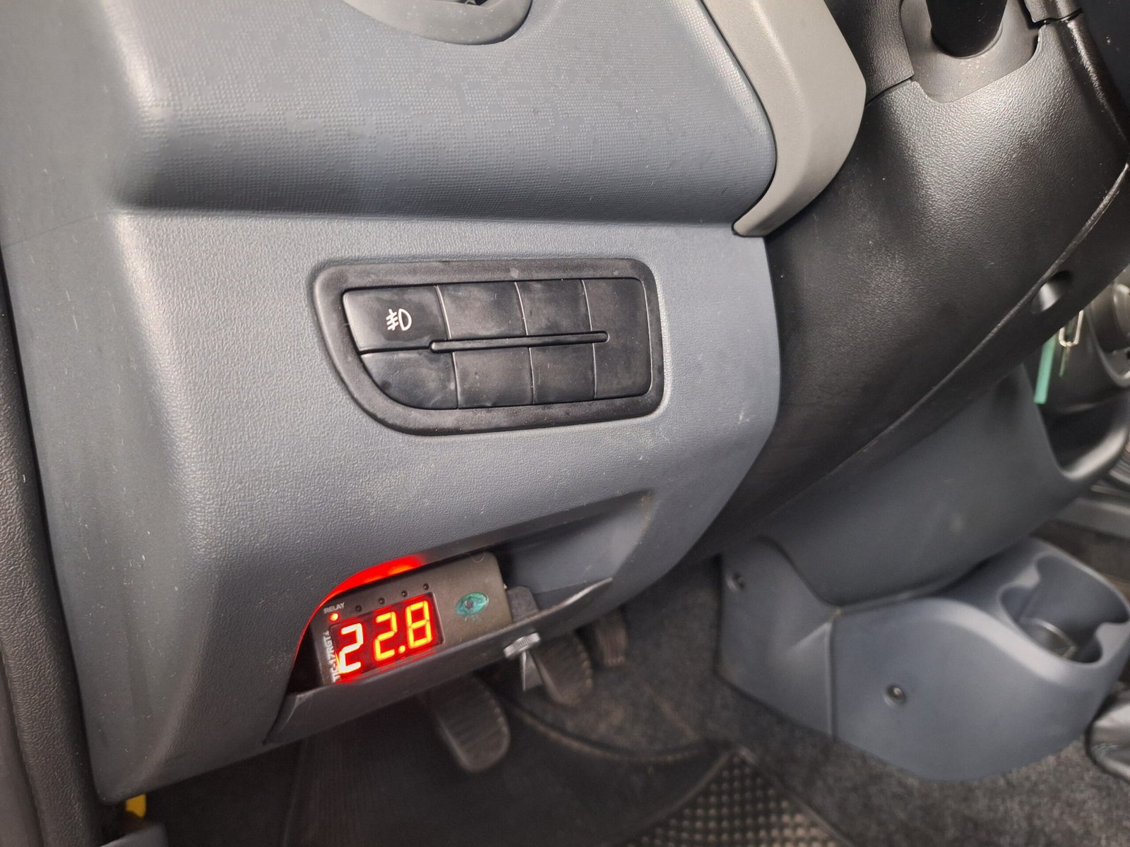 FIAT FIORINO HARD WORKING FLEX 2P. MANUAL - Imagem 6