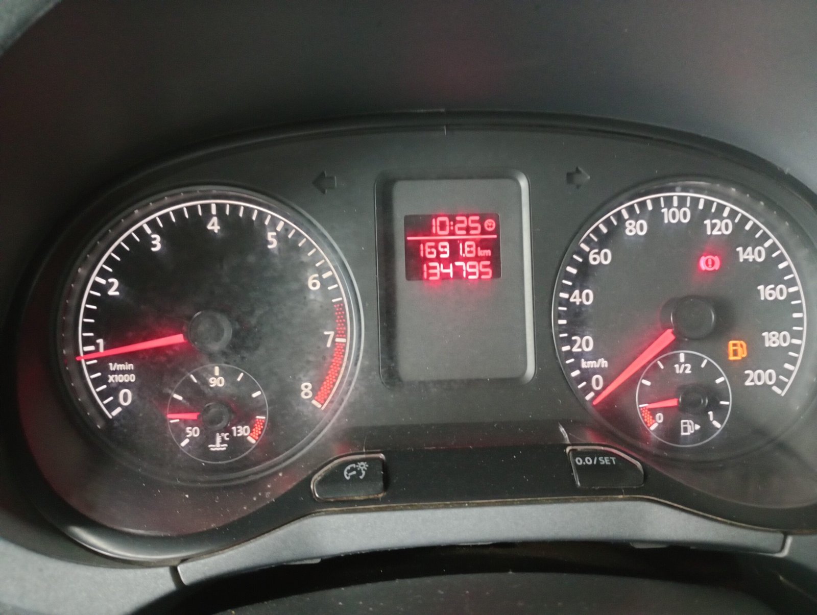 VOLKSWAGEN FOX 1.0 FLEX 4P MANUAL - Imagem 10