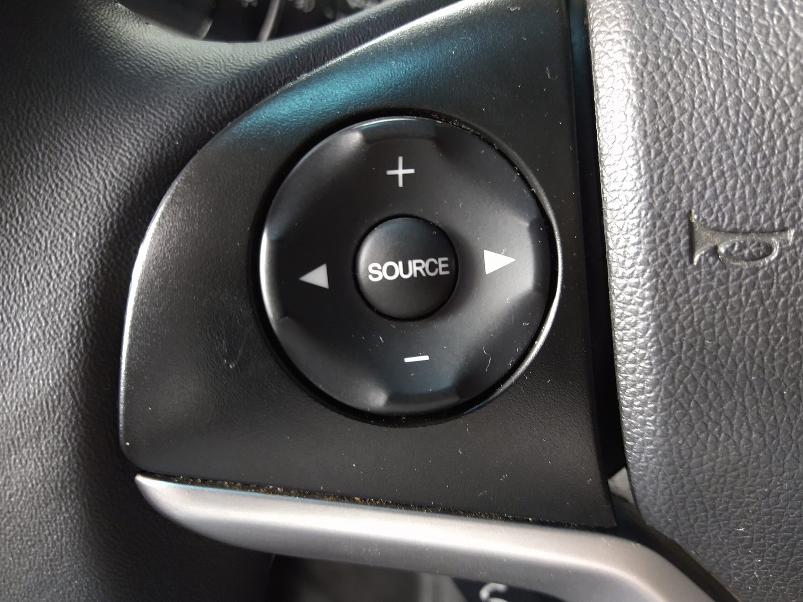 HONDA WR-V 1.5 i-VTEC FLEX HATCH EXL CVT - Imagem 12