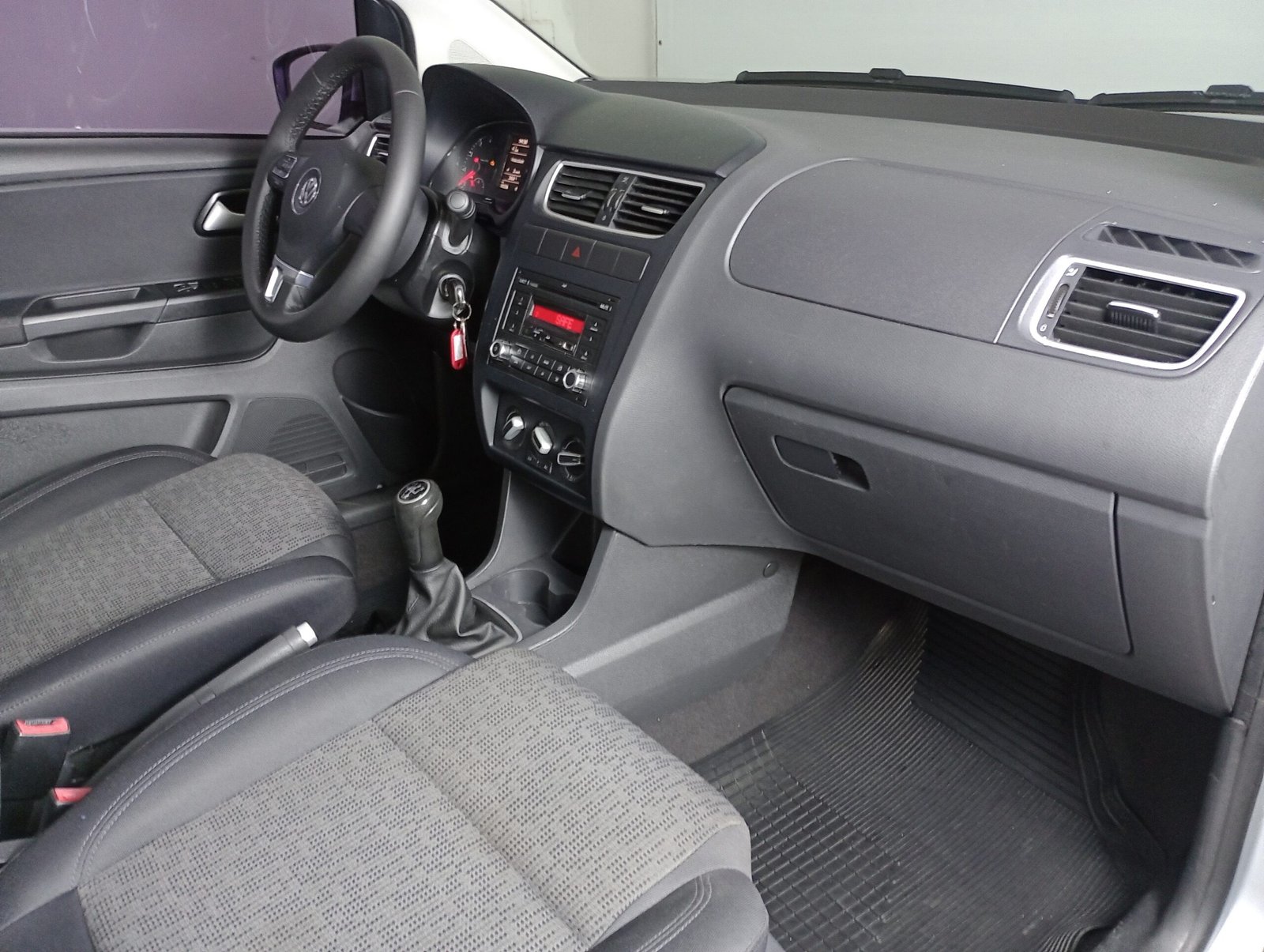VOLKSWAGEN FOX 1.6 MI FLEX 4P MANUAL - Imagem 16