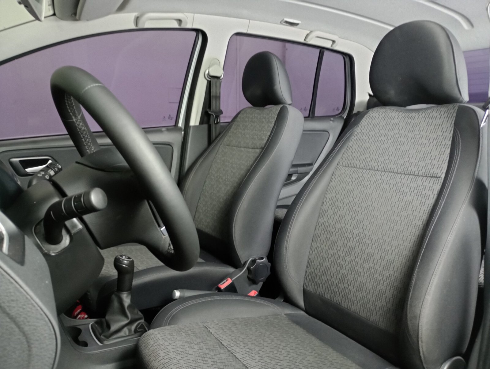 VOLKSWAGEN FOX 1.6 MI FLEX 4P MANUAL - Imagem 19