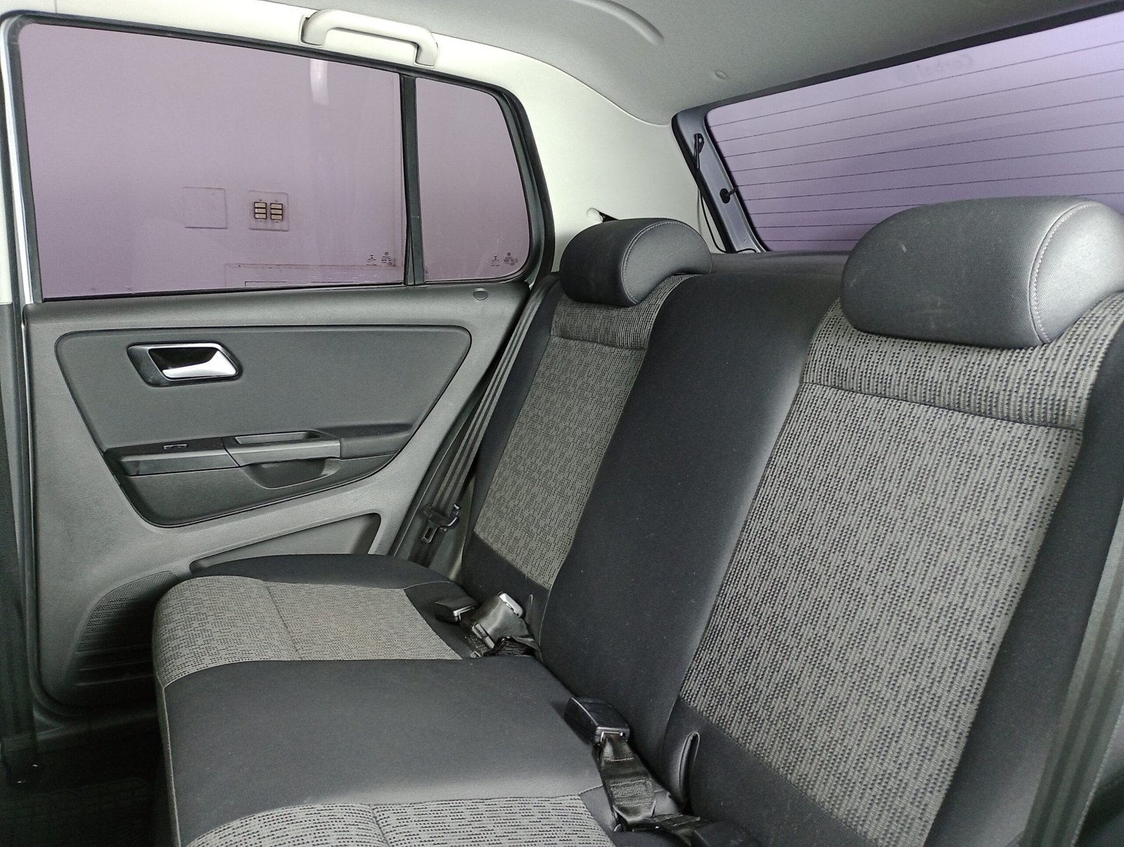 VOLKSWAGEN FOX 1.6 MI FLEX 4P MANUAL - Imagem 23