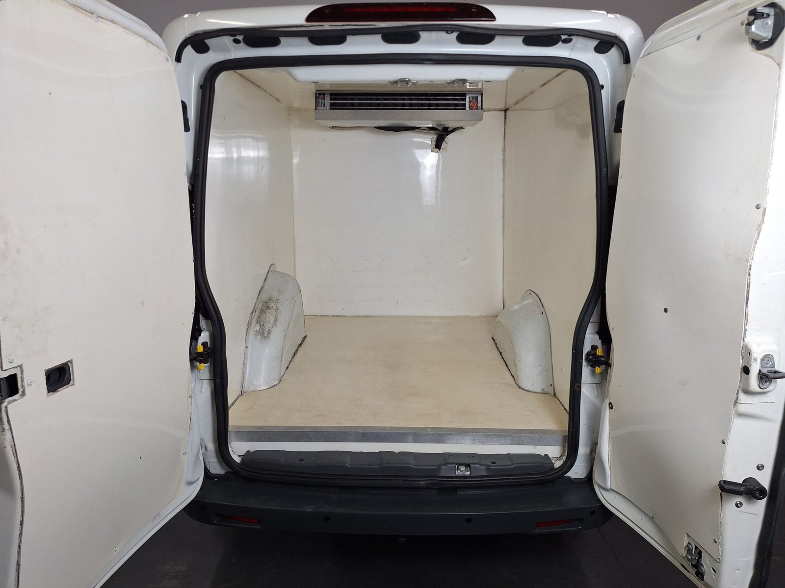 FIAT FIORINO HARD WORKING FLEX 2P. MANUAL - Imagem 18