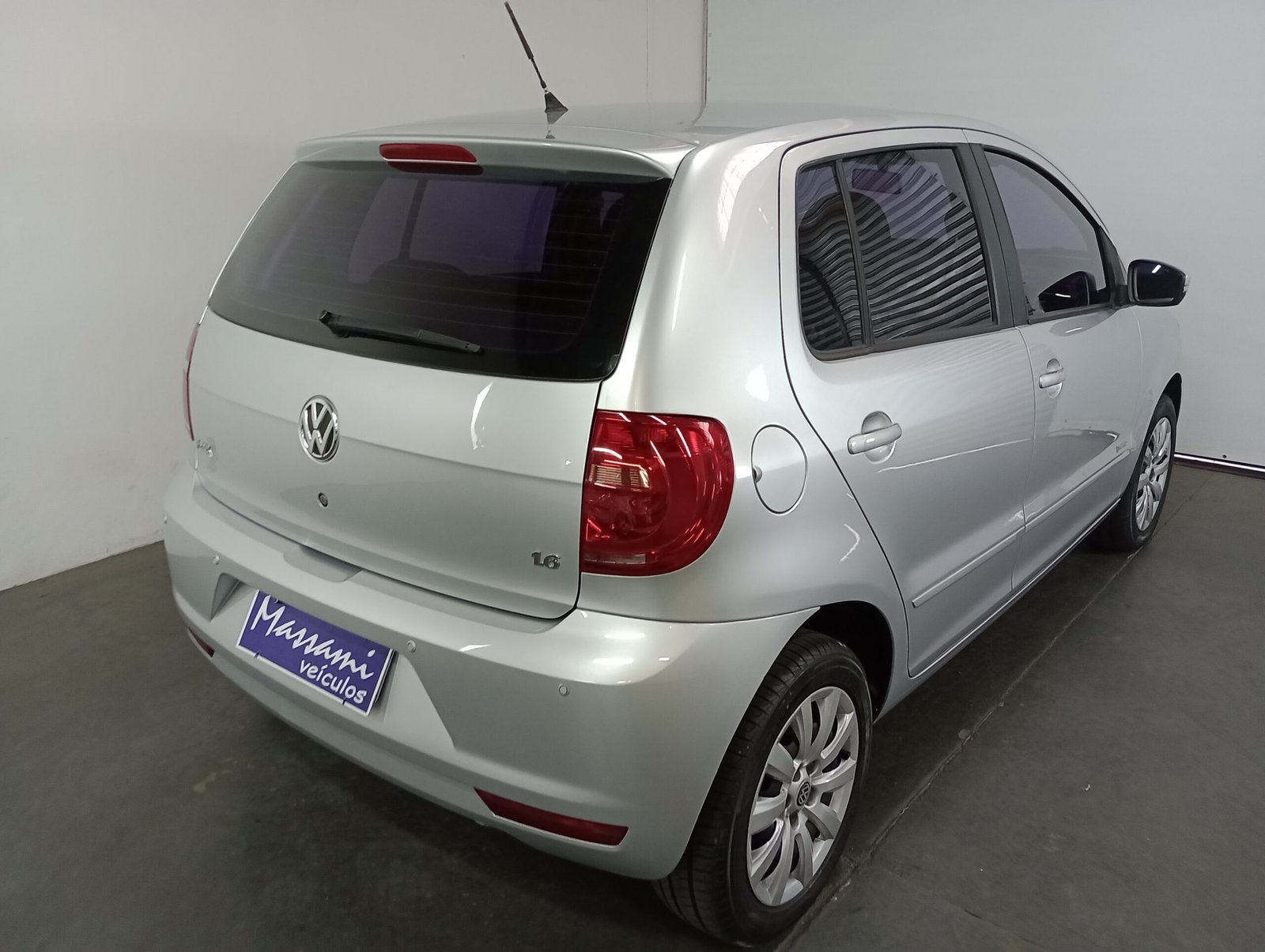 VOLKSWAGEN FOX 1.6 MI FLEX 4P MANUAL - Imagem 25