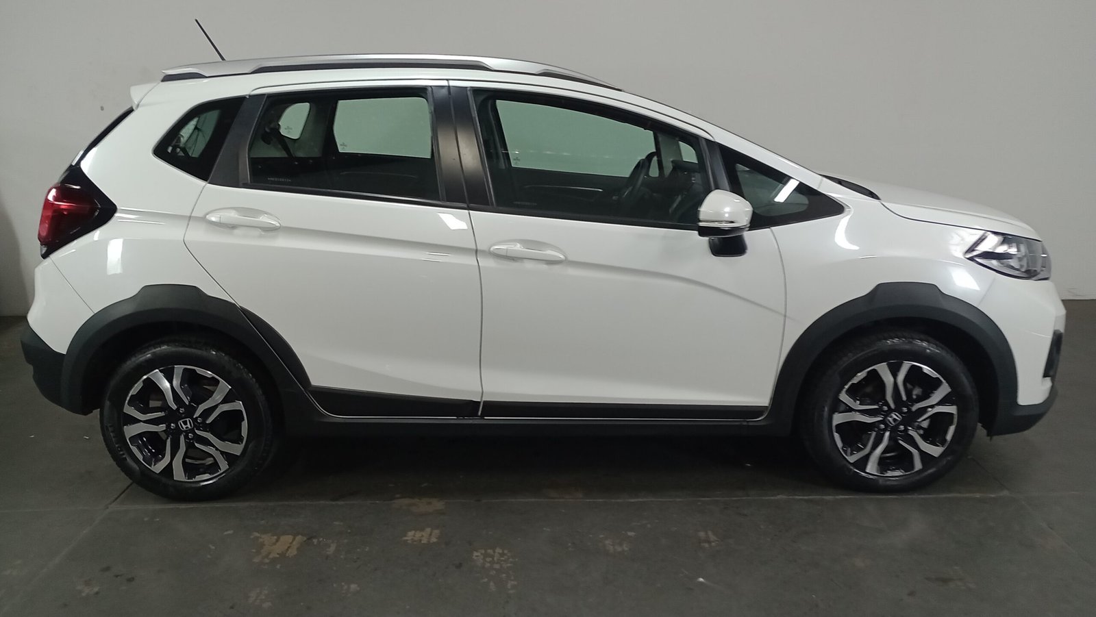 HONDA WR-V EX 1.5 CVT AUTOMÁTICA FLEX - Imagem 36