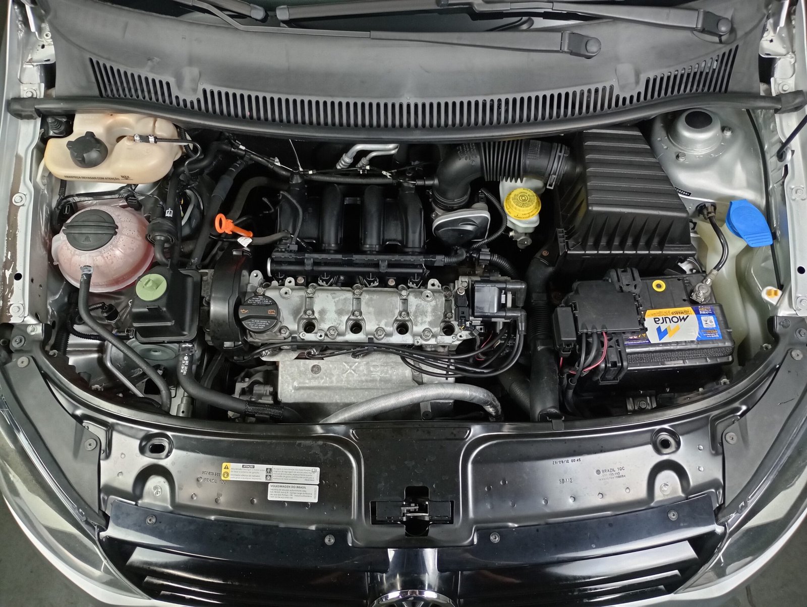 VOLKSWAGEN FOX 1.6 MI FLEX 4P MANUAL - Imagem 29